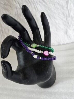 5/$25 NWOT Set of 3 Stretch Bracelets with Mini Heart Charms